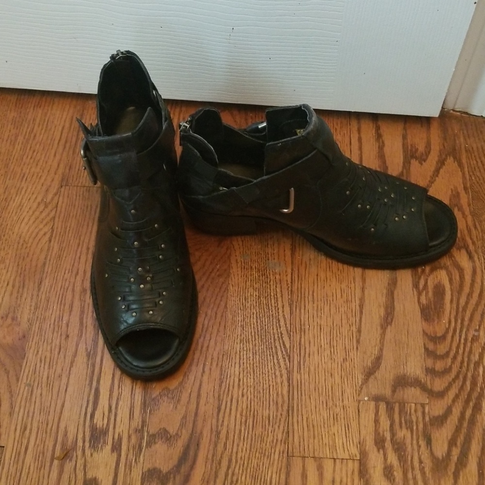 Booties - Picture 7 of 7